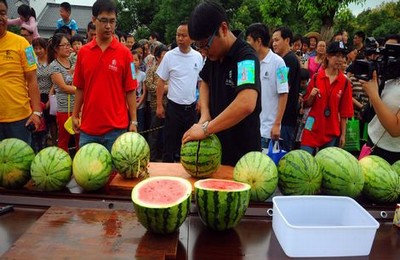 范冰冰脱的一件不寸剩视频